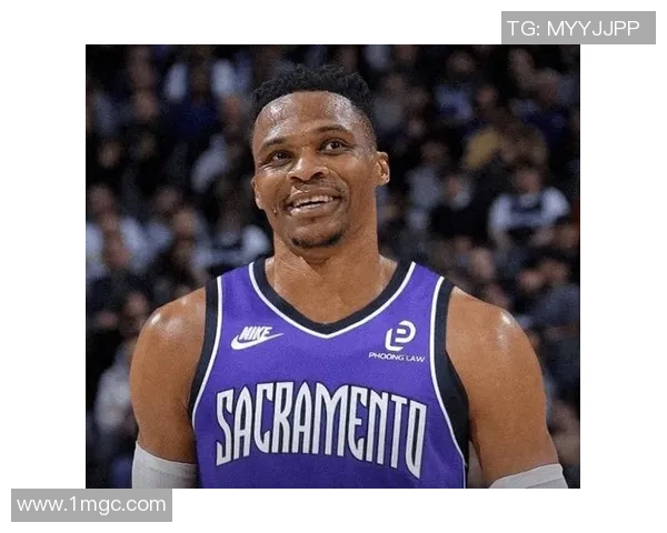 拉塞尔威斯布鲁克的篮球传奇与职业生涯的转折点分析